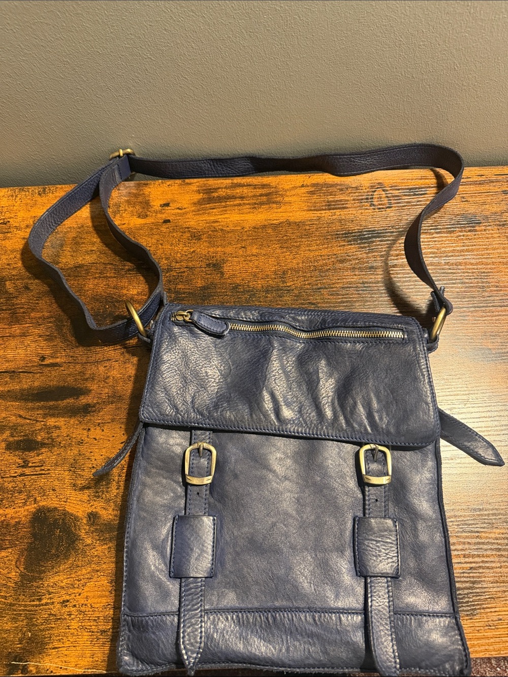 Sundance Navy Blue Leather Messenger Crossbody Bag Made in Italy